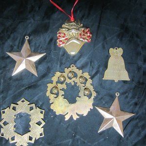 VINTAGE 90'S GOLD TONE PUNCHED FLAT METAL CHRISTMAS ORNAMENTS SET OF 6